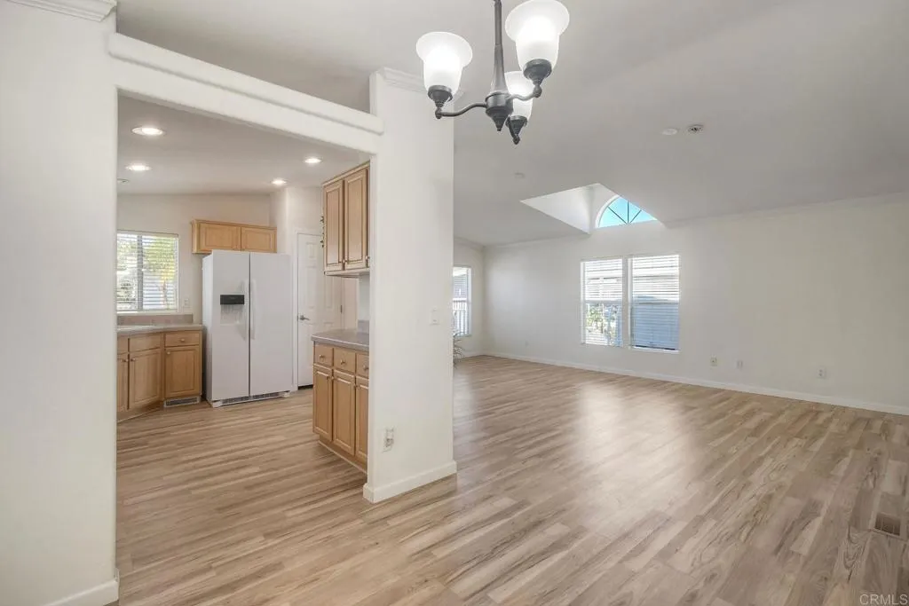 https://cdn.realtyfeed.com/cdn/127/306702831/c247b5c4f0c1b280b62458d58ab33689.webp