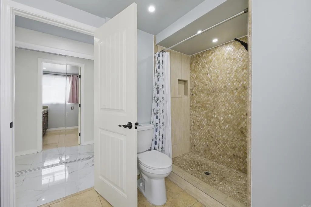 https://cdn.realtyfeed.com/cdn/127/306702832/ccfdb480e203a6ce27eca521527bcc7f.webp