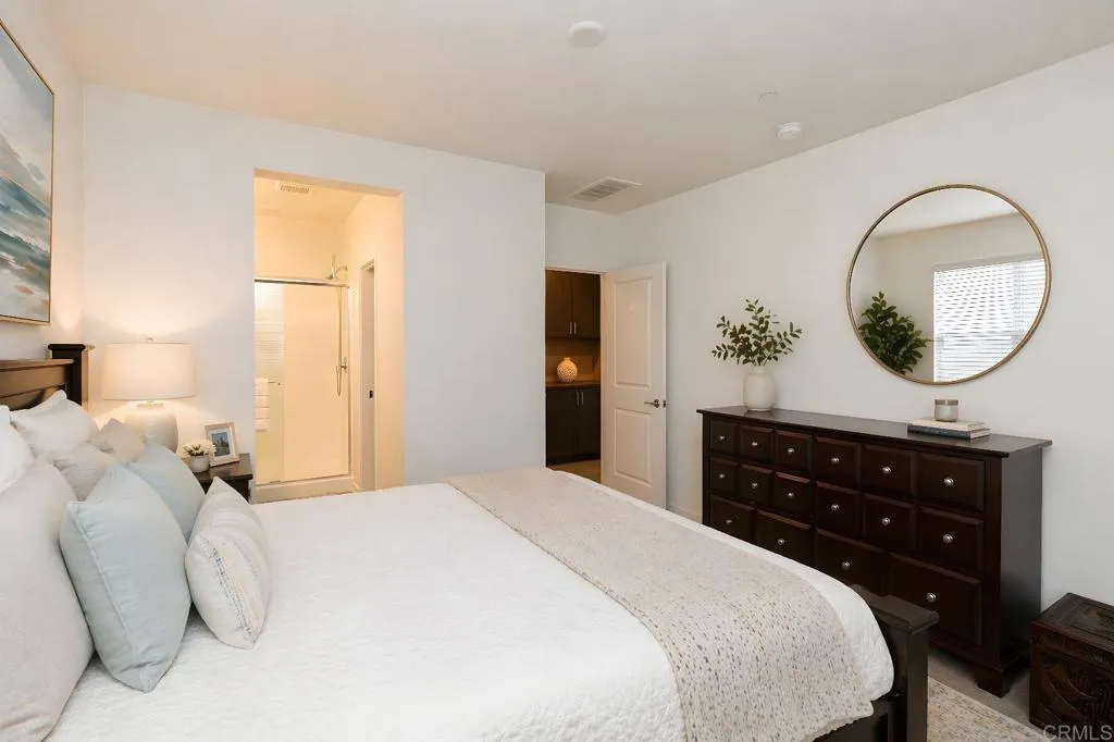 Photo #12: NDP2603990 Listing: Photo #12