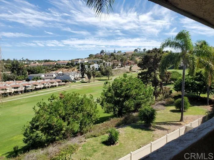 2625 Pirineos Way UNIT 323, Carlsbad, CA, 92009