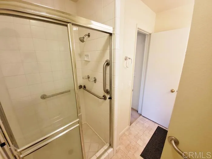 2625 Pirineos Way UNIT 323, Carlsbad, CA, 92009