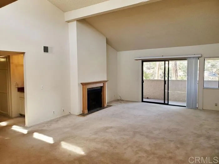 2625 Pirineos Way UNIT 323, Carlsbad, CA, 92009