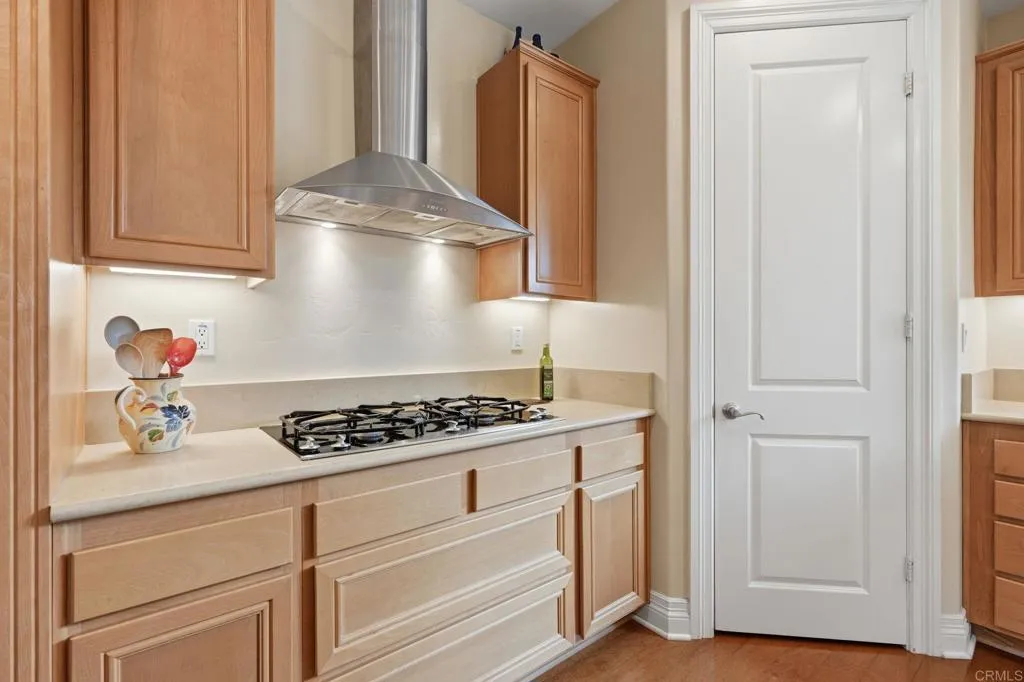https://cdn.realtyfeed.com/cdn/127/306702855/079d3786e335f495ae0571bc0511a4ee.webp