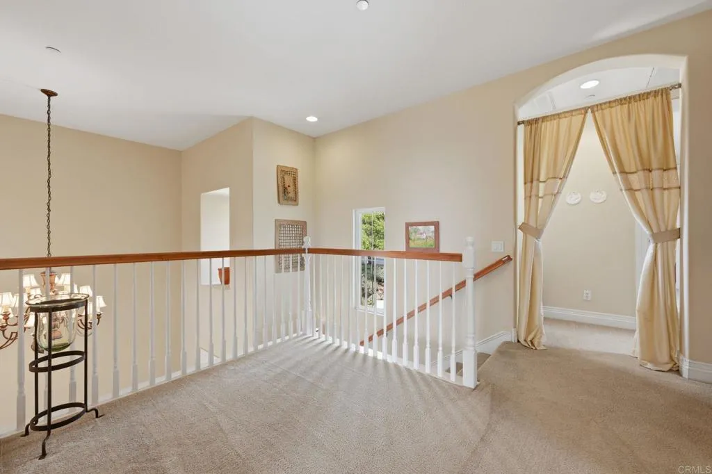 https://cdn.realtyfeed.com/cdn/127/306702855/2b1d2979e664cad516ba97a05c47e9e7.webp