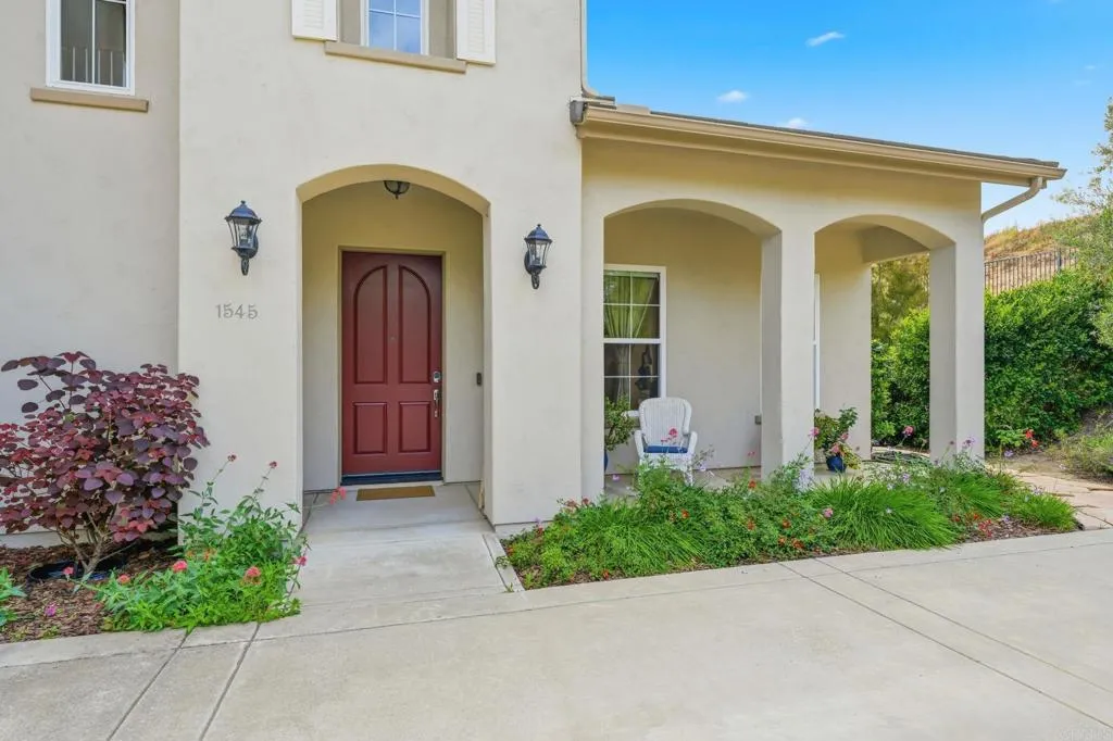https://cdn.realtyfeed.com/cdn/127/306702855/451fdf41447000b498aa0345b9dd5a98.webp