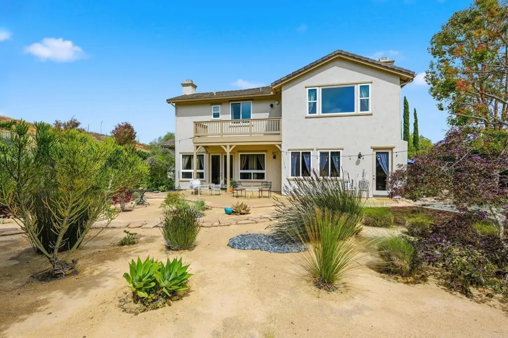 https://cdn.realtyfeed.com/cdn/127/306702855/fe79f46d403d3a04af889ae9d46f31b9.webp