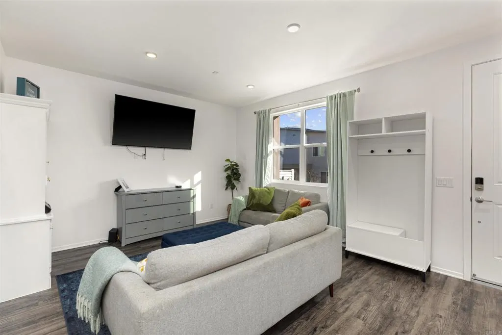 Photo #3: PTP2603110 Listing: Photo #3