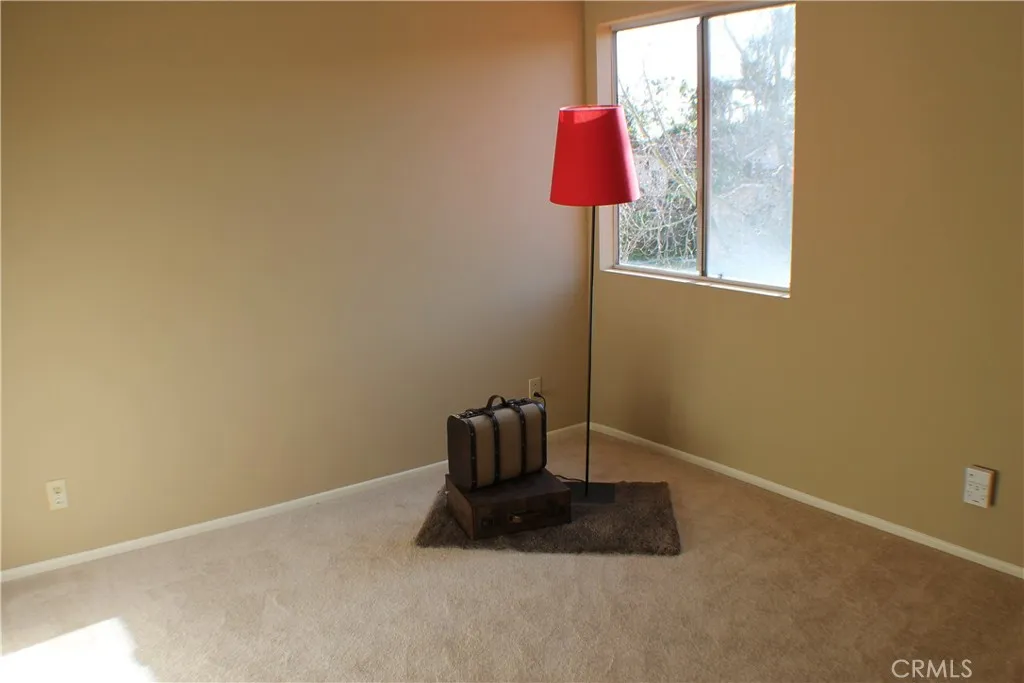 https://cdn.realtyfeed.com/cdn/127/306702858/aacdc2708360bf88f797d77001f16df7.webp