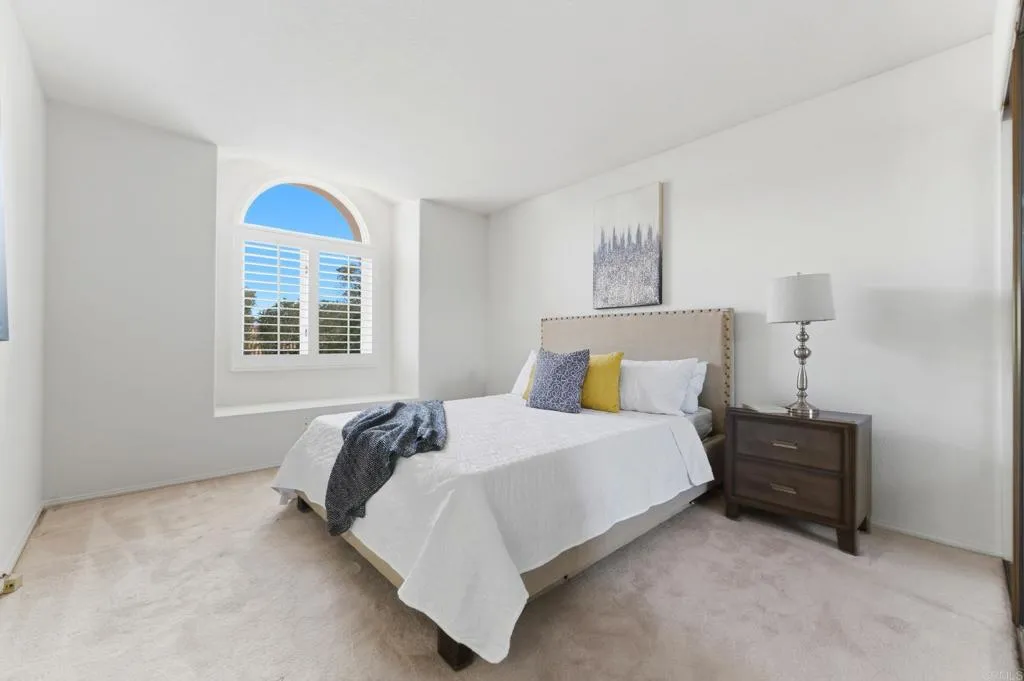 https://cdn.realtyfeed.com/cdn/127/306702881/3556e455d519214796b3cbc270faa0d9.webp