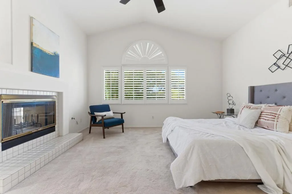 https://cdn.realtyfeed.com/cdn/127/306702881/5f67140b02dc218d3b92c42777433b9e.webp