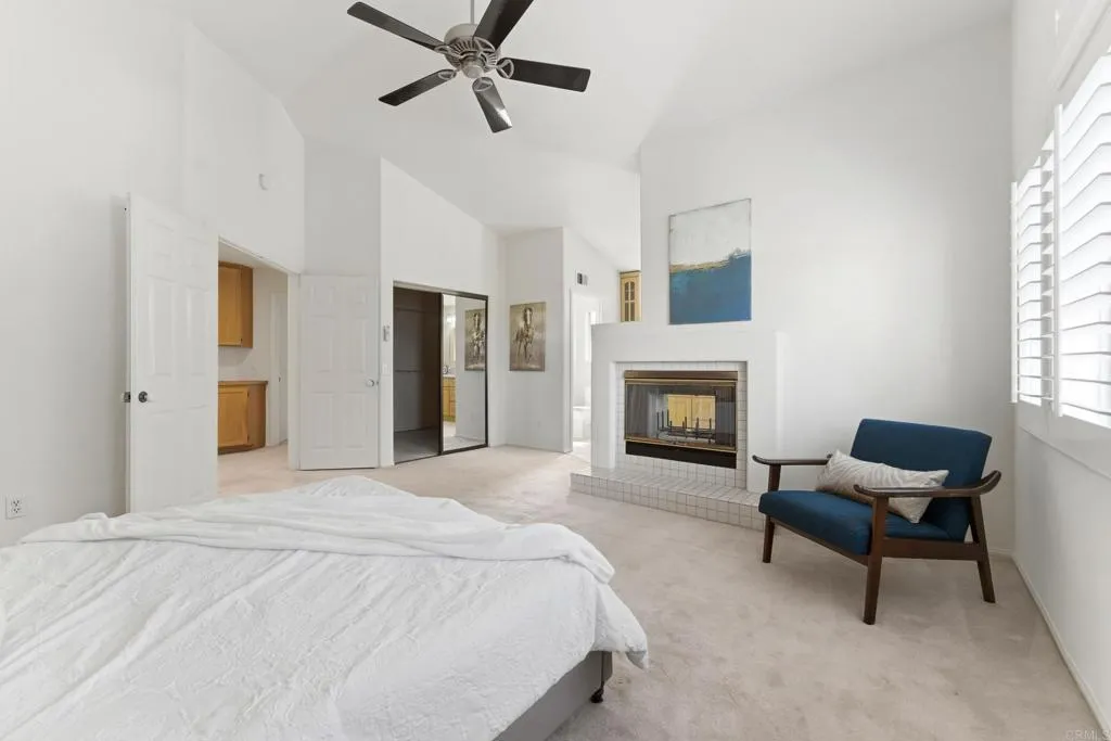 https://cdn.realtyfeed.com/cdn/127/306702881/683fde4df0c1a3b8089339e201460323.webp