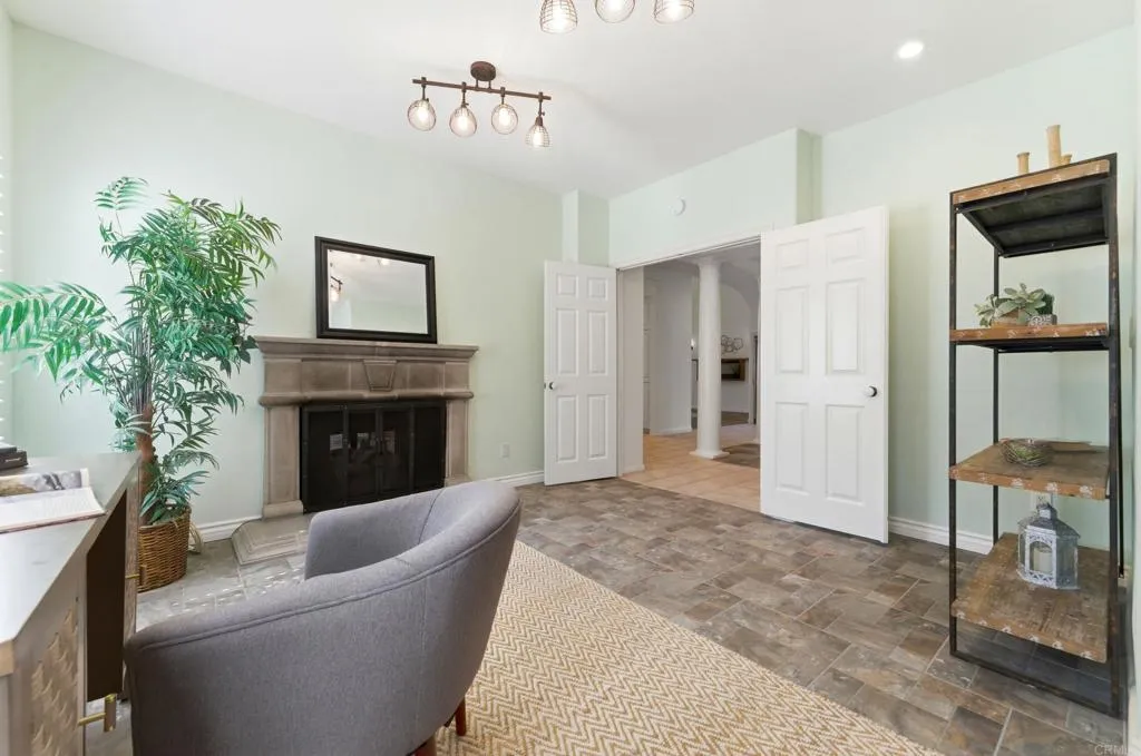 https://cdn.realtyfeed.com/cdn/127/306702881/78af811f4bb7515d1c57a56d72b4e087.webp