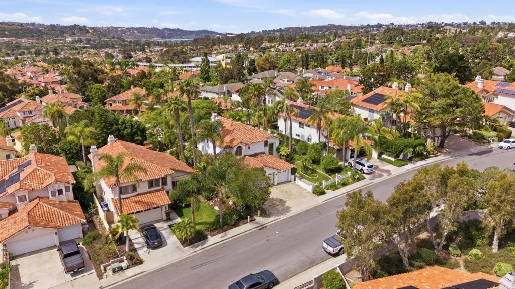 https://cdn.realtyfeed.com/cdn/127/306702881/ab9e3fb6ab667c9088a748cb25a36c74.webp