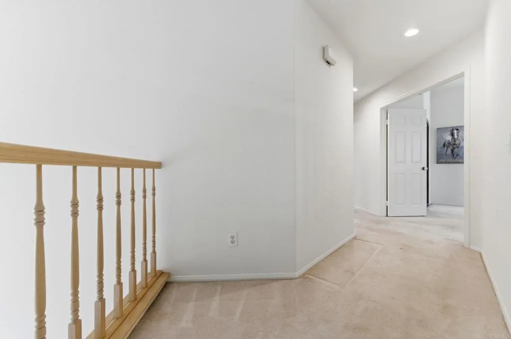 https://cdn.realtyfeed.com/cdn/127/306702881/c1a94ad9c0f4c8522b3b192539d4b479.webp