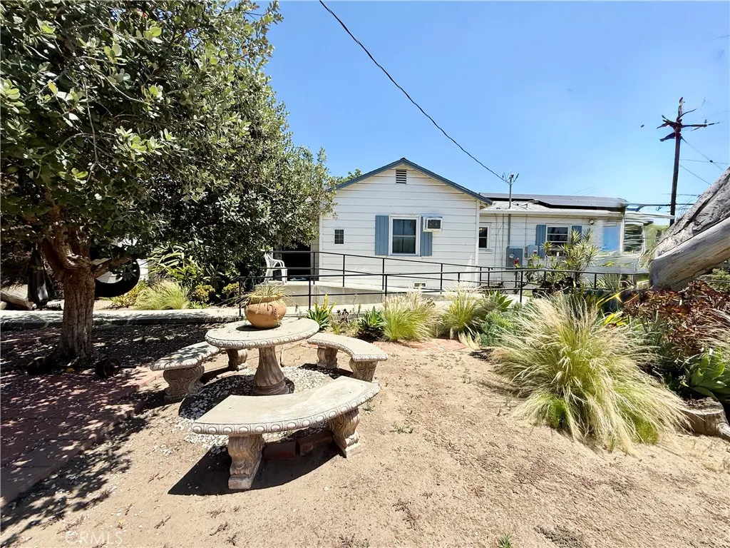 Covina, CA 91724