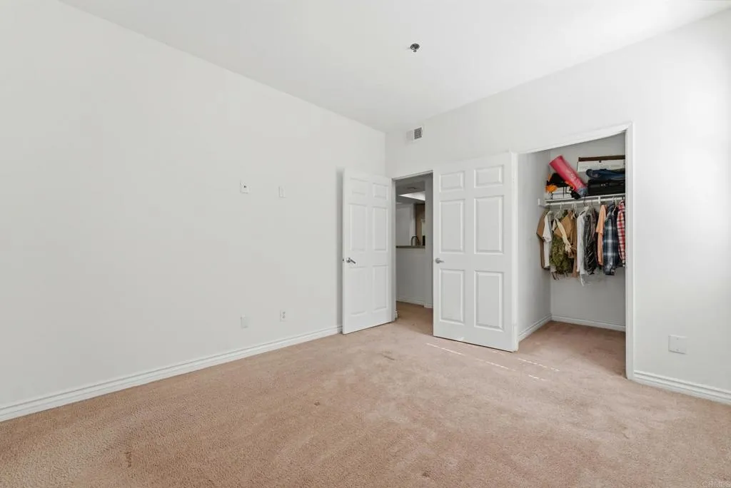 680 Camino De La Reina UNIT 2201, San Diego, CA, 92108