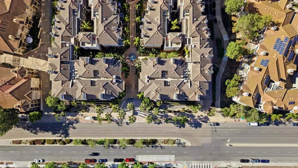 680 Camino De La Reina UNIT 2201, San Diego, CA, 92108