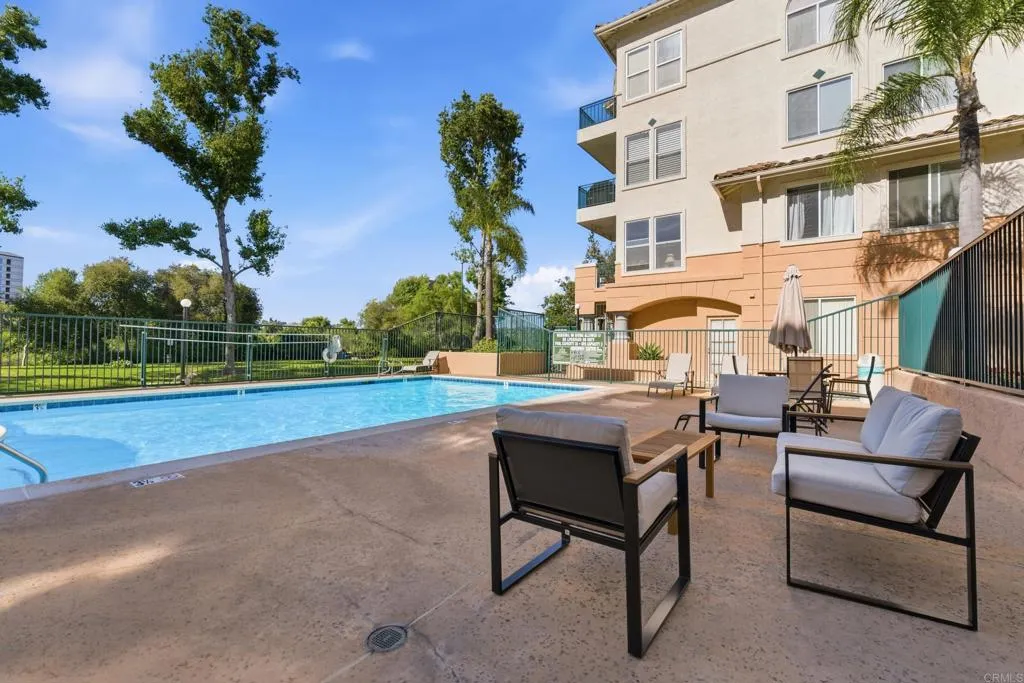 680 Camino De La Reina UNIT 2201, San Diego, CA, 92108
