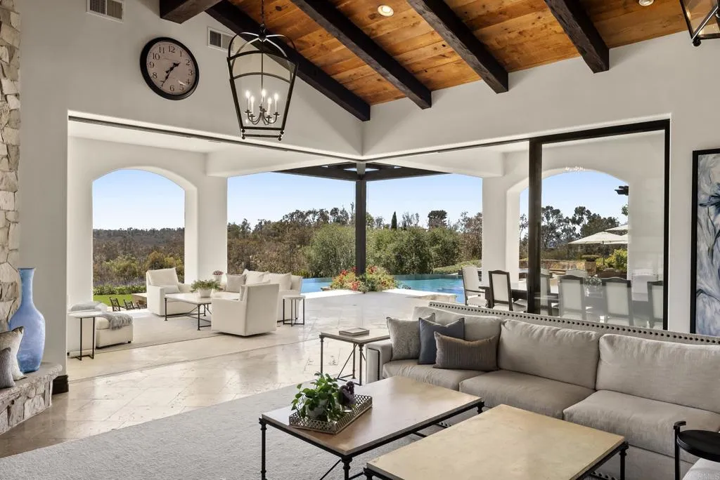5293 La Glorieta, Rancho Santa Fe, CA, 92067