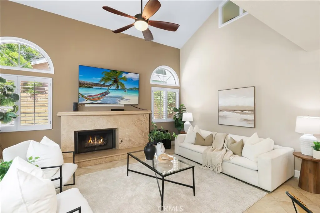 Brea, CA 92821