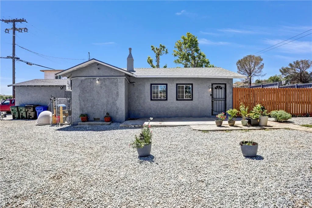 16853 Forrest, Victorville, CA, 92395