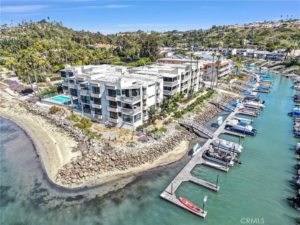 https://cdn.realtyfeed.com/cdn/127/306702998/0bfb319c2562240b0d07c27edf66c757.webp