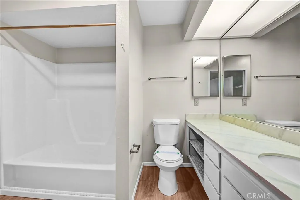 https://cdn.realtyfeed.com/cdn/127/306702998/0ce215fcd4c575b55b4cd5b5715d0d9f.webp