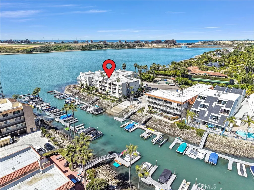 Condos, Lofts and Townhomes for Sale in Bristol Cove Lagoon