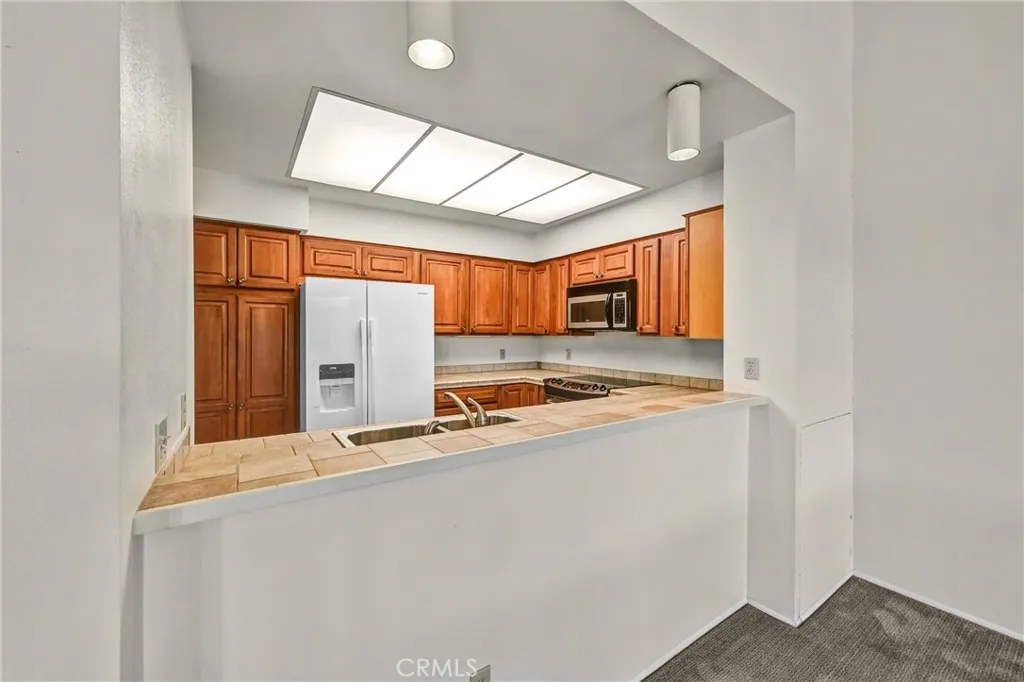 https://cdn.realtyfeed.com/cdn/127/306702998/65503e690dc335d1ff6c7c11ae3e5816.webp
