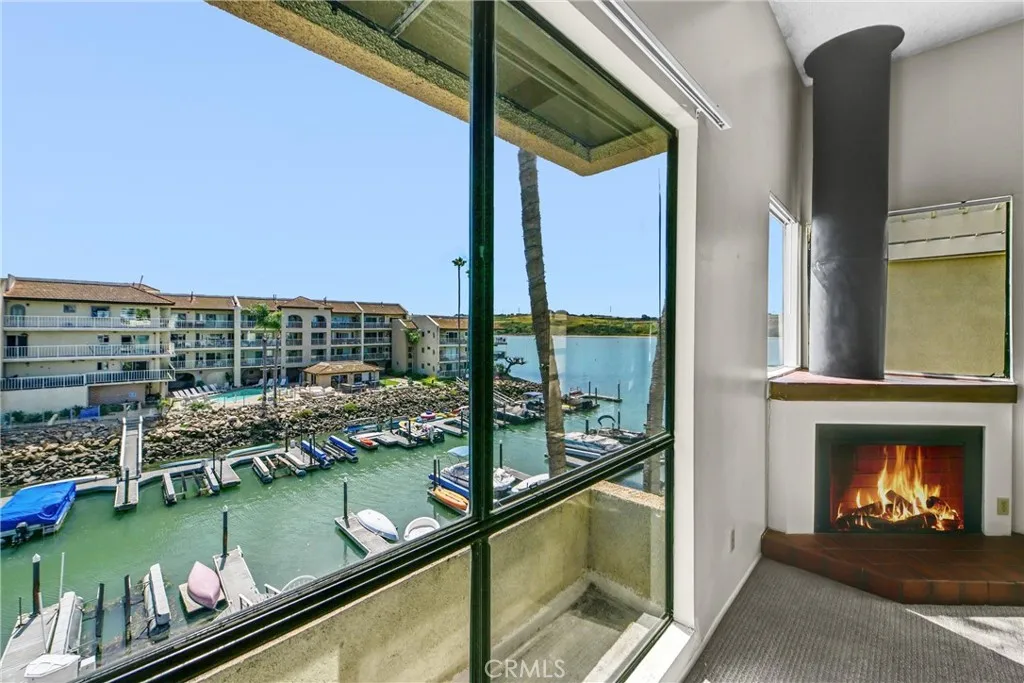 https://cdn.realtyfeed.com/cdn/127/306702998/6d4535732ab1650c34e315bbb1364db4.webp