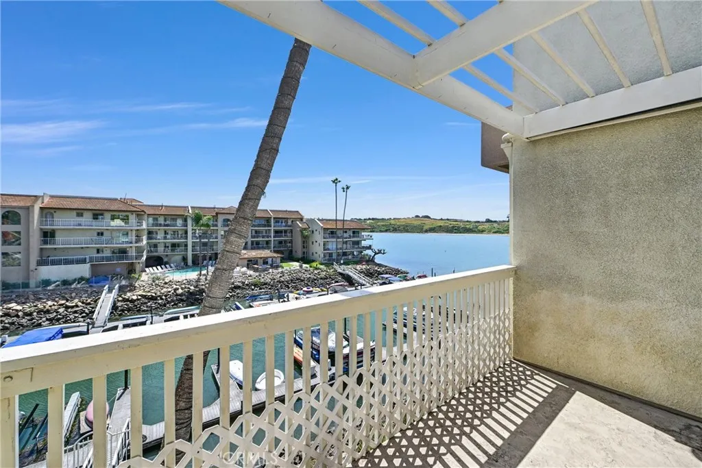 https://cdn.realtyfeed.com/cdn/127/306702998/98e8d0f6b84c68114aafa4412daccaa0.webp