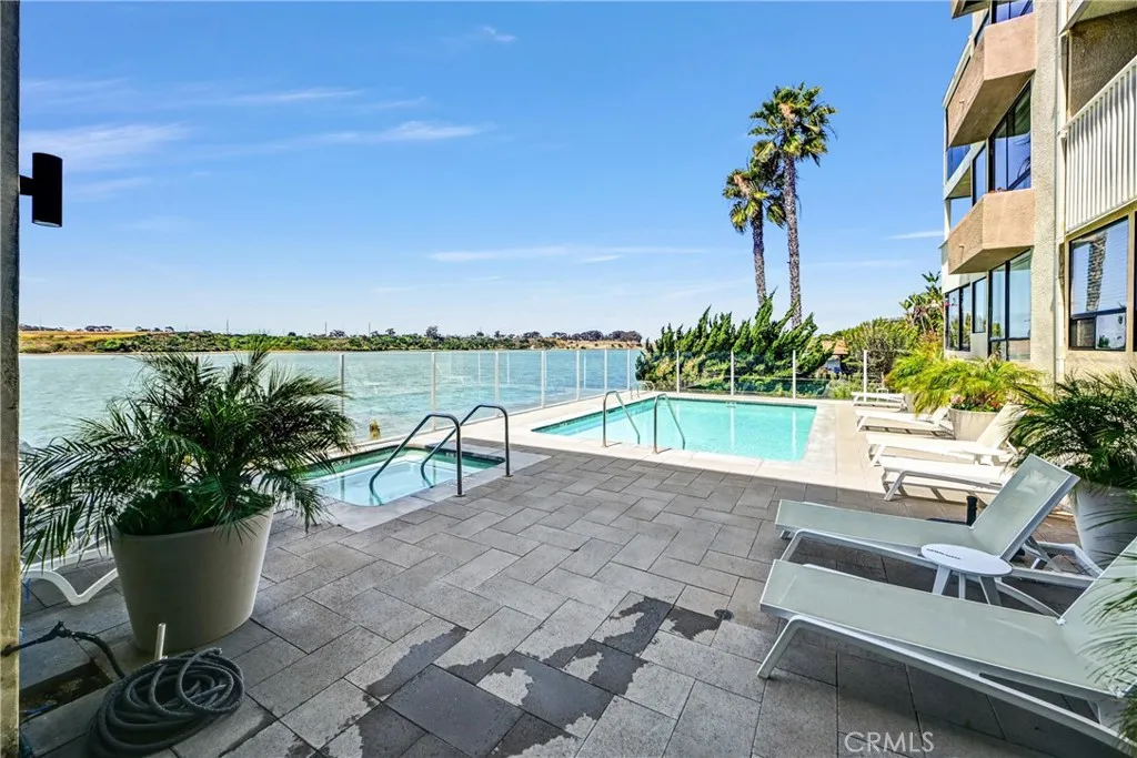 https://cdn.realtyfeed.com/cdn/127/306702998/b880d7cc37bb3028b64a9dedff8e6e34.webp
