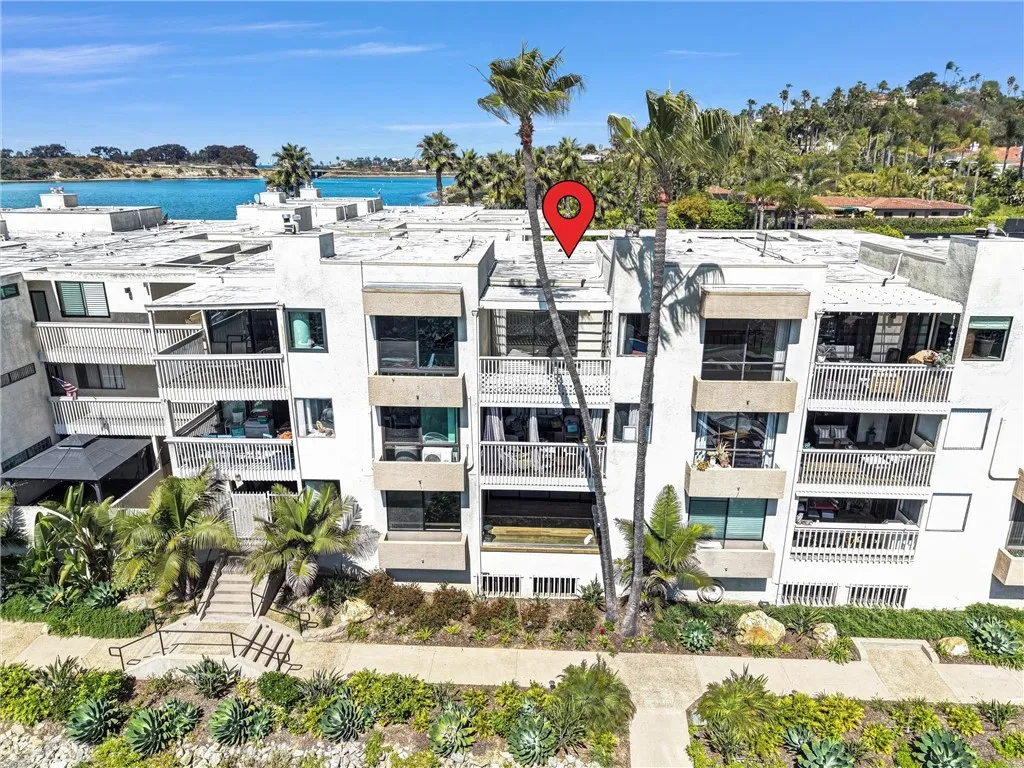 https://cdn.realtyfeed.com/cdn/127/306702998/f1fbd631dec621af35a9dae6324e5b80.webp
