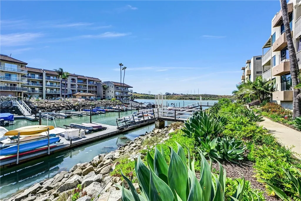 https://cdn.realtyfeed.com/cdn/127/306702998/f66f2d5e6841ef866b060eda127e50cd.webp