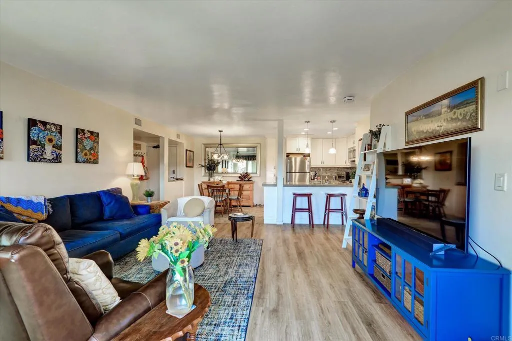 Photo #11: NDP2603997 Listing: Photo #11