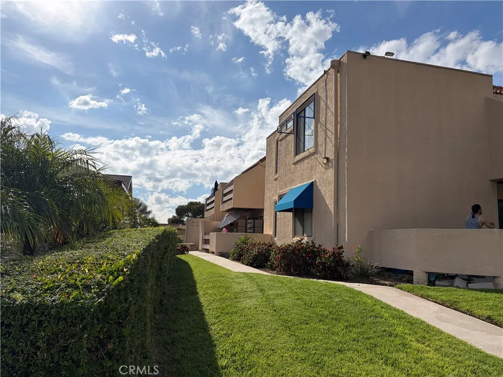 2266 Bradford Avenue UNIT 121, Highland, CA, 92346