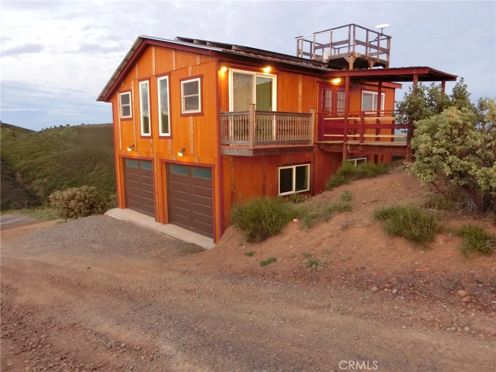 864 Watertrough Road