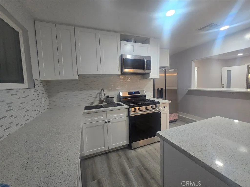 6251 Lemona, Van Nuys, CA, 91411