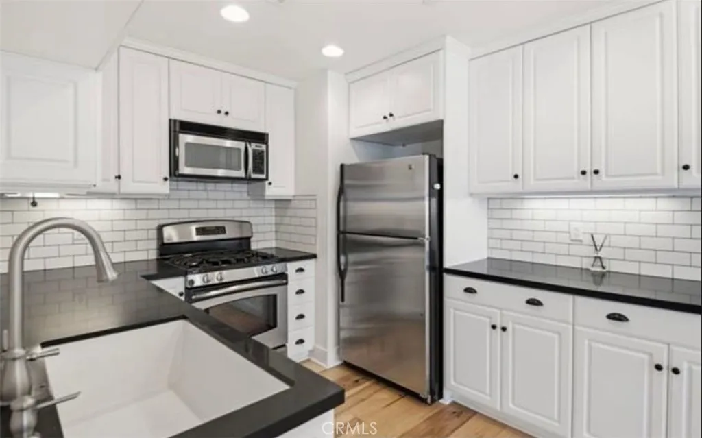 20402 Santa Ana, Newport Beach, CA, 92660