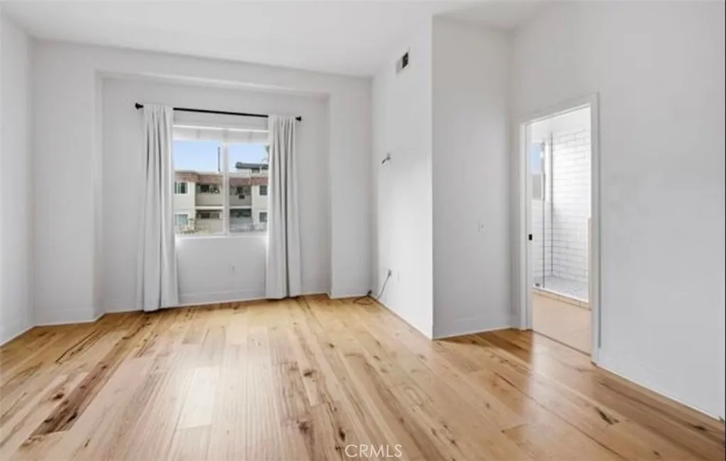20402 Santa Ana, Newport Beach, CA, 92660