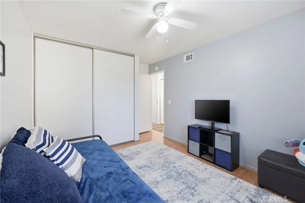 https://cdn.realtyfeed.com/cdn/127/306703145/503bd3930b0a82456fb2dd53db5d1088.webp