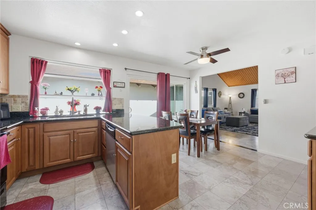https://cdn.realtyfeed.com/cdn/127/306703145/c02a4ab09fecea38855f0e5c71e8cfbd.webp