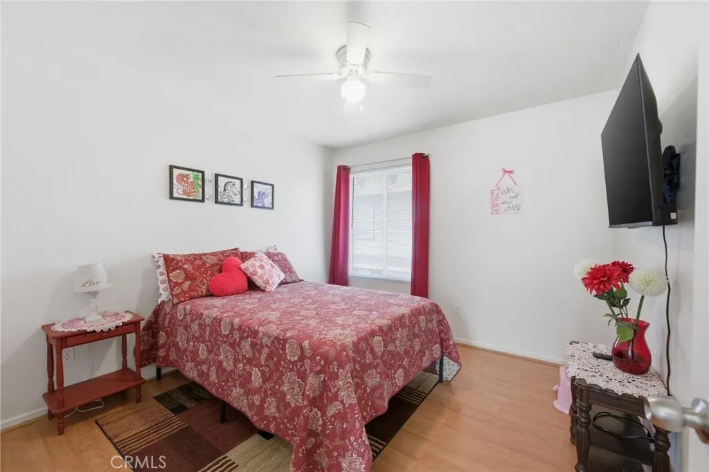 https://cdn.realtyfeed.com/cdn/127/306703145/c3055ea6aaf0b6b8bcd11135301c75a0.webp