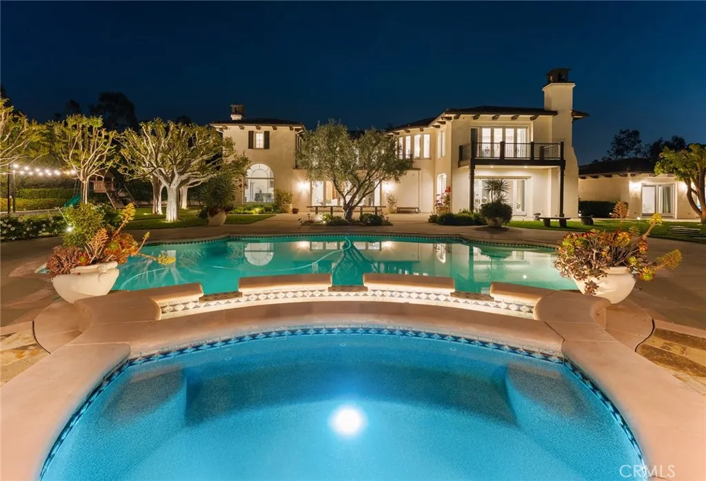 Tustin, CA 92782