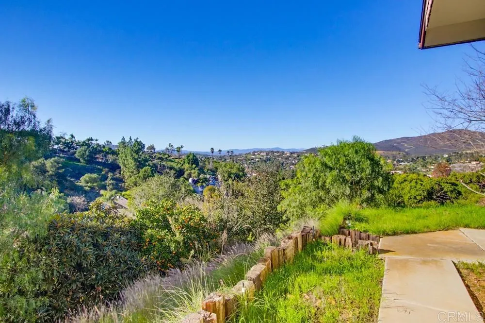 3709 Buena Creek Road, Vista, CA, 92084