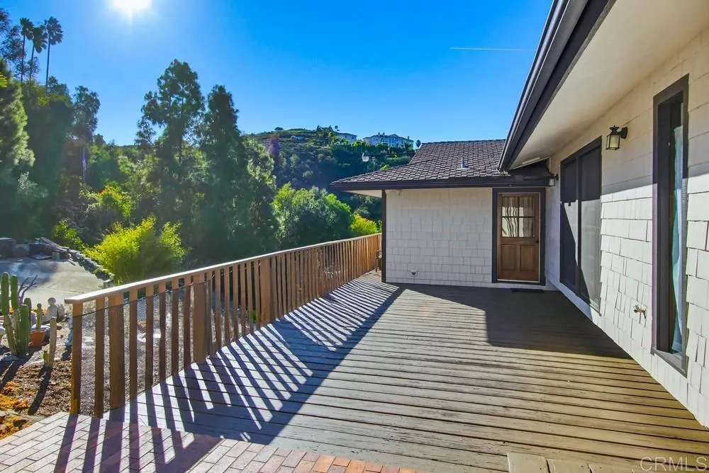 3709 Buena Creek Road, Vista, CA, 92084