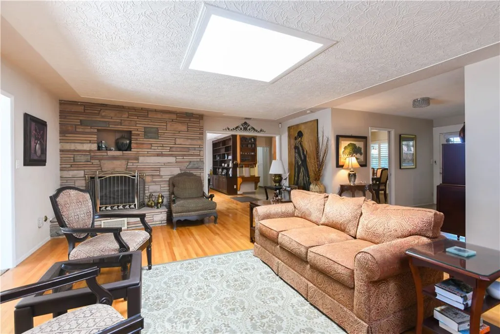 5382 Brighton, Riverside, CA, 92504