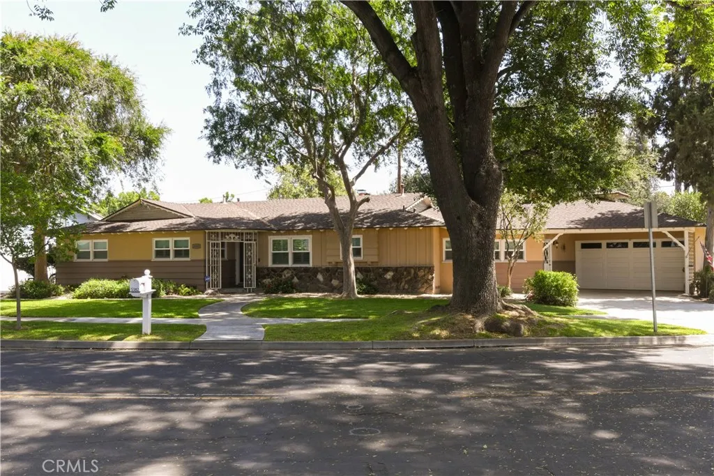 5382 Brighton, Riverside, CA, 92504