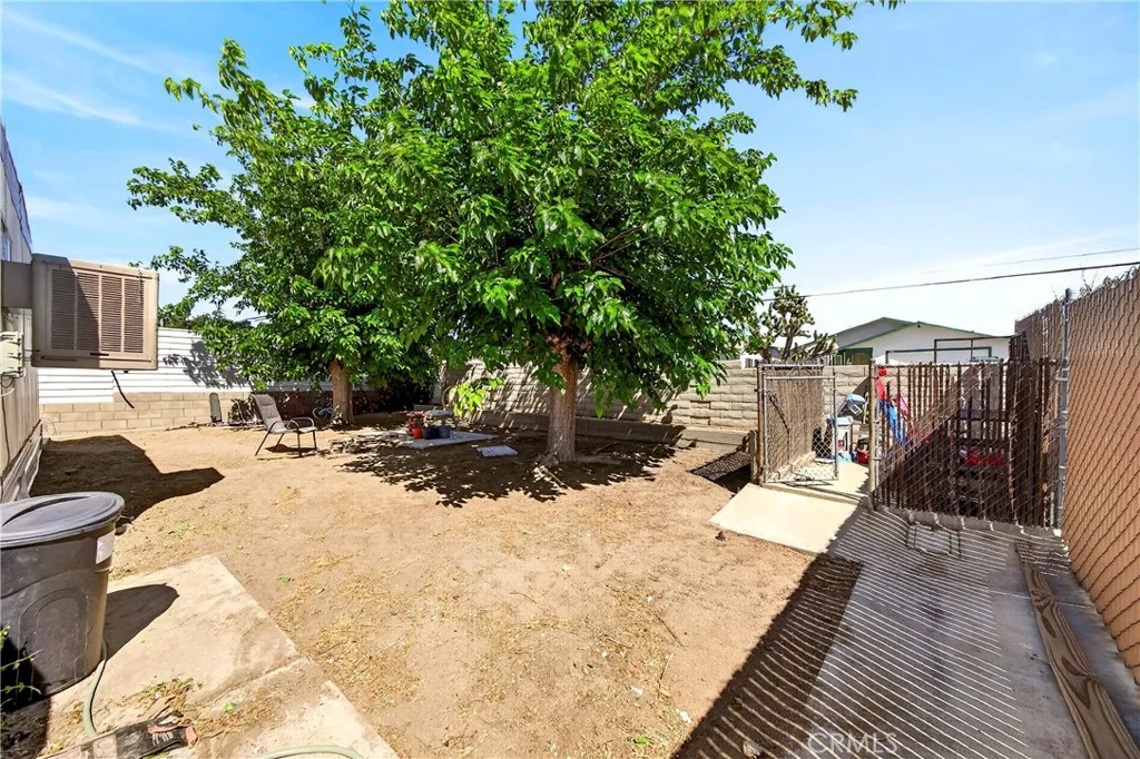 15668 Calico, Victorville, CA, 92395