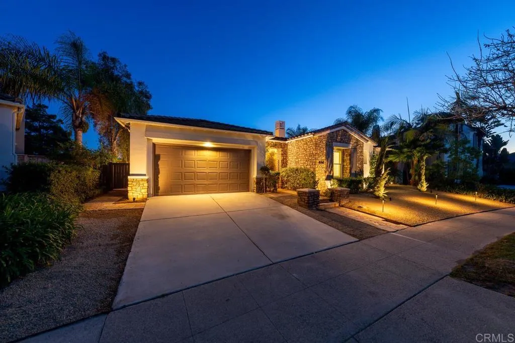 https://cdn.realtyfeed.com/cdn/127/306703211/bcdf996d84192501f1d32798ca9d0c0e.webp